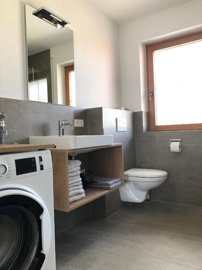 Obst- Und Fahr Apartment Friedrichshafen